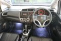 2015 Honda JAZZ 1.5 S i-VTEC รถเก๋ง 5 ประตู ดาวน์ 0%-5