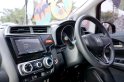 2016 Honda JAZZ 1.5 V i-VTEC รถเก๋ง 5 ประตู -11