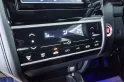 4A111  Honda JAZZ 1.5 RS i-VTEC รถเก๋ง 5 ประตู ออกรถฟรี2017-14