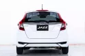 2A241 Honda JAZZ 1.5 V i-VTEC รถเก๋ง 5 ประตู 2017 -7