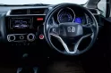 2A241 Honda JAZZ 1.5 V i-VTEC รถเก๋ง 5 ประตู 2017 -11