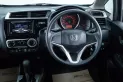 2A451 Honda JAZZ 1.5 S i-VTEC รถเก๋ง 5 ประตู 2017 -4