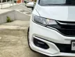 2019 Honda JAZZ 1.5 V+ i-VTEC รถเก๋ง 5 ประตู ดาวน์ 0%-1