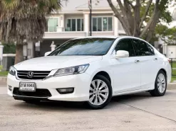 2014 Honda ACCORD 2.0 E i-VTEC รถเก๋ง 4 ประตู 