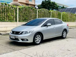 HONDA CIVIC 1.8 S (โฉมFB) ปี 2015 เกียร์AUTO สภาพนางฟ้า