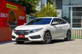 ขาย รถมือสอง 2017 Honda CIVIC 1.8 EL i-VTEC รถเก๋ง 4 ประตู  ออกรถ 0 บาท