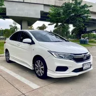 2017 Honda CITY 1.5 SV i-VTEC รถเก๋ง 4 ประตู ออกรถง่าย