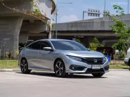 2016 Honda CIVIC 1.5 Turbo RS รถเก๋ง 4 ประตู ออกรถฟรี