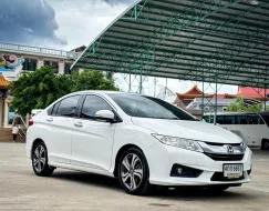 2014 Honda CITY 1.5 SV i-VTEC รถเก๋ง 4 ประตู 