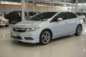 2013 Honda CIVIC 1.8 S i-VTEC รถเก๋ง 4 ประตู 