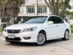 2014 Honda ACCORD 2.0 E i-VTEC รถเก๋ง 4 ประตู 