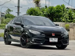 2017 Honda CIVIC 1.8 EL i-VTEC รถเก๋ง 4 ประตู ราคาถูกสุดในตลาด