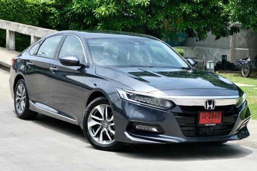 2023 Honda ACCORD 1.5 TURBO EL รถเก๋ง 4 ประตู รถสวย ไมล์น้อย มือเดียว เจ้าของขายเอง 