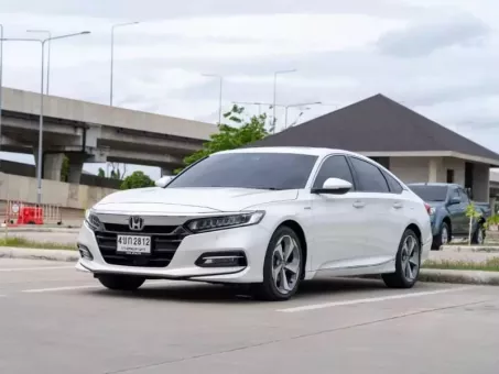 ขายรถ HONDA ACCORD 2.0 HYBRID TECH SUNROOF ปีจด 2021