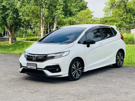 ขาย รถมือสอง 2018 Honda JAZZ 1.5 RS i-VTEC รถเก๋ง 5 ประตู 