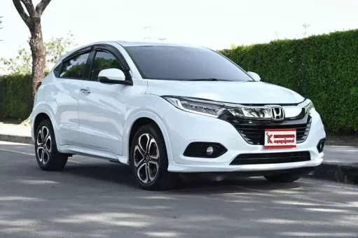 Honda HR-V 1.8 EL 2018 รถบ้านมือเดียวใช้งานน้อยไมล์เพียง 6 หมื่นกว่าโล ตัวไมเนอร์เชนจ์ ฟรีดาวน์ได้