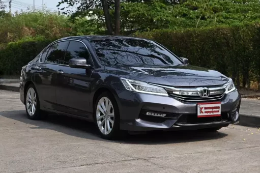 Honda Accord 2.4 EL i-VTEC 2016 รถบ้านมือเดียวออกศูนย์ ตัวไมเนอร์เชนจ์ ไฟ LED ฟรีดาวน์ได้