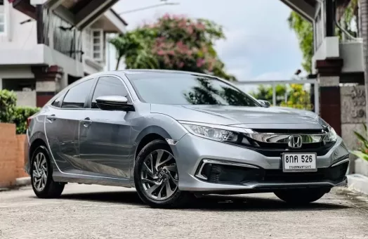 2019 Honda CIVIC 1.8 E i-VTEC รถเก๋ง 4 ประตู 