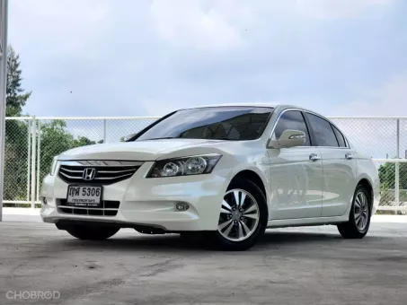 2011 Honda ACCORD 2.0 EL รถเก๋ง 4 ประตู 