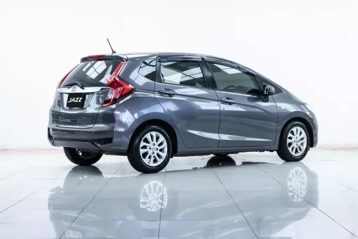 2A507 Honda JAZZ 1.5 V i-VTEC รถเก๋ง 5 ประตู 2017 