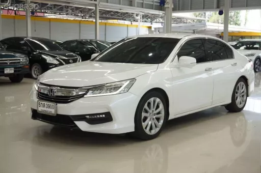 2016 Honda ACCORD 2.0 EL NAVI รถเก๋ง 4 ประตู 