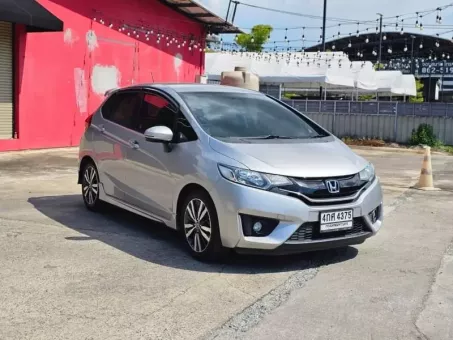 ขายรถ Honda Jazz 1.5 SV ปี 2015