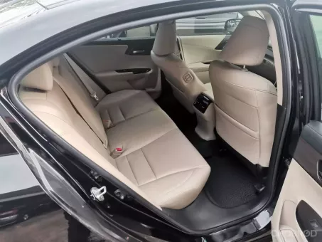 HONDA ACCORD 2.0 HYBRID ปี 2019 -ผ่อนเริ่มต้น 11,XXX-