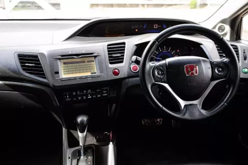 2013 Honda CIVIC 2.0 EL Navi รถเก๋ง 4 ประตู 